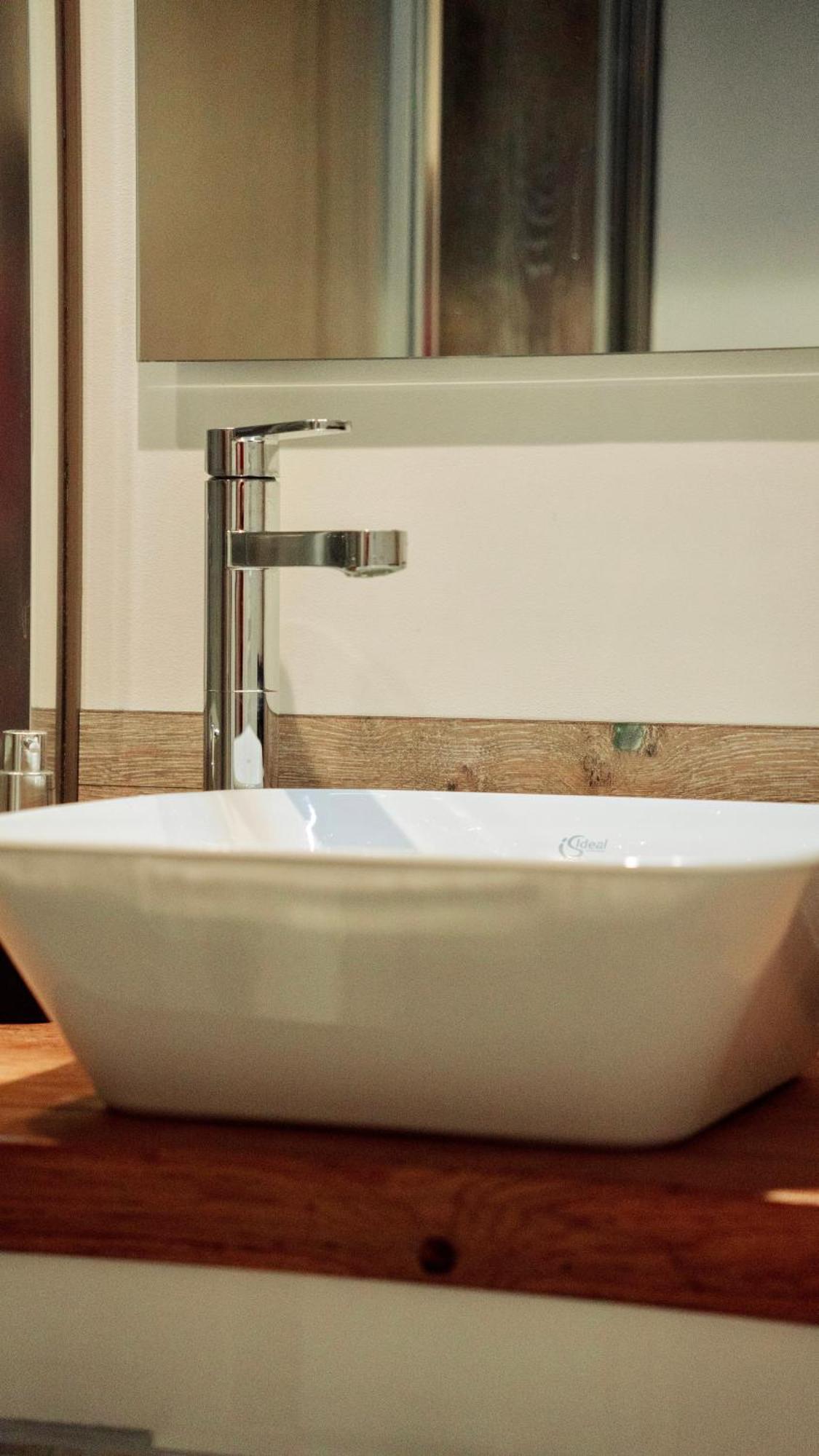 Le Sommelier Chalon - Meuble De Tourisme 2 Etoiles Apartment Ngoại thất bức ảnh